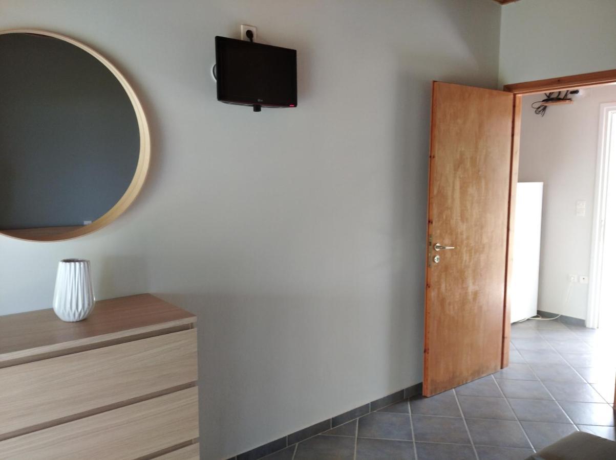 הוילה Kómboi Aggeliki House 4 מראה חיצוני תמונה