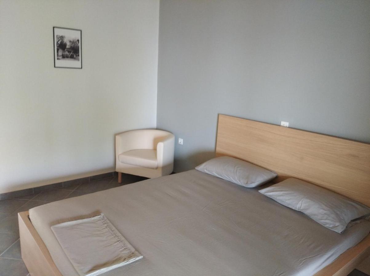 הוילה Kómboi Aggeliki House 4 מראה חיצוני תמונה