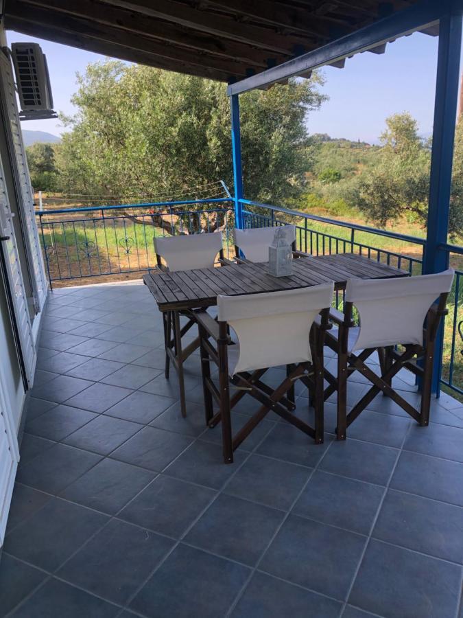 הוילה Kómboi Aggeliki House 4 מראה חיצוני תמונה